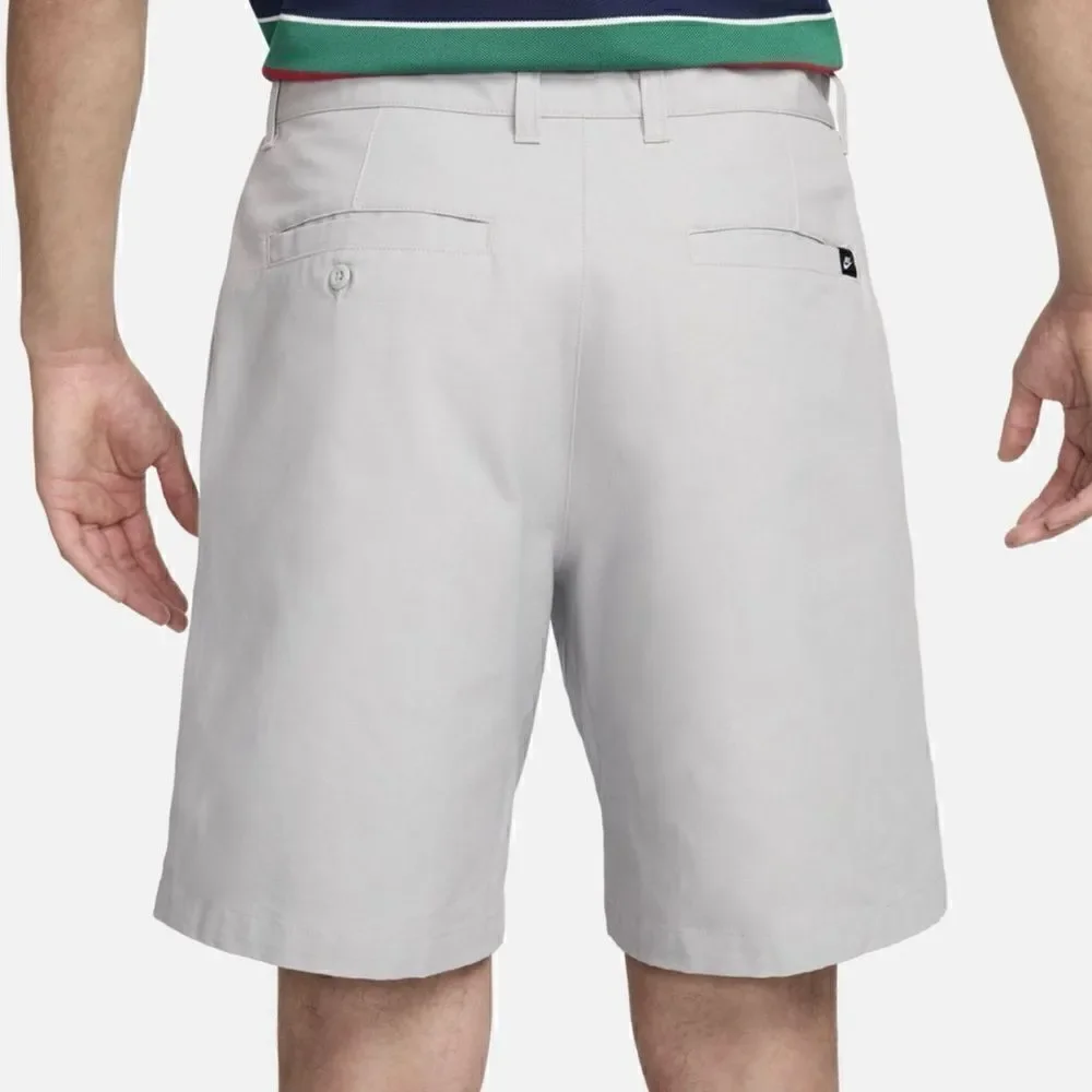 Nike club chinos